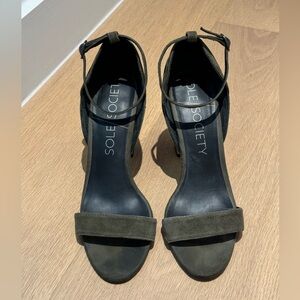 Sole Society Olive Suede Block Heel Sandals Size 9
